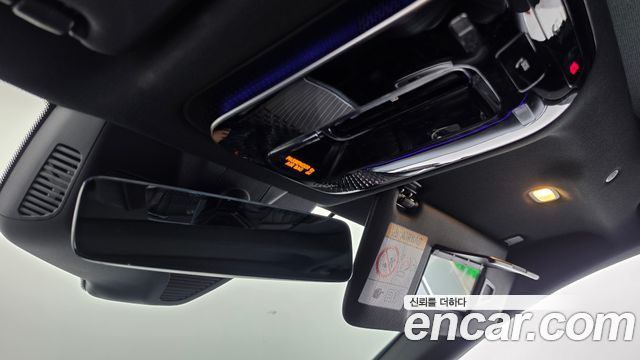 Mercedes-Benz E-Class 2024 — photo 28