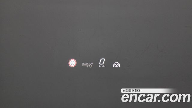 Mercedes-Benz E-Class 2024 — photo 32