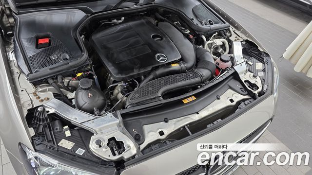 Mercedes-Benz E-Class 2022 — photo 6