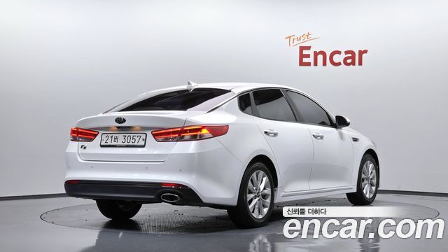 Kia K5 2018 — photo 2