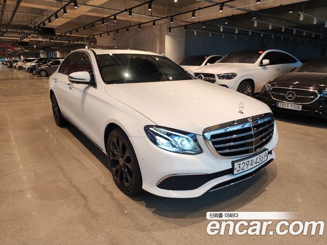 Mercedes-Benz E-Class 2020 — photo 2