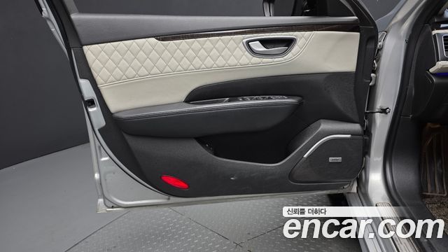 Renault Korea SM6 2017 — photo 14