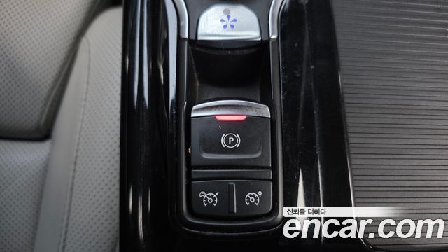 Renault Korea SM6 2017 — photo 31