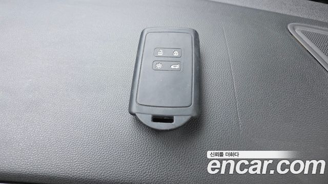 Renault Korea SM6 2017 — photo 33
