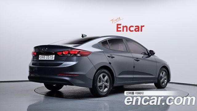 Hyundai AVANTE 2017 — photo 2