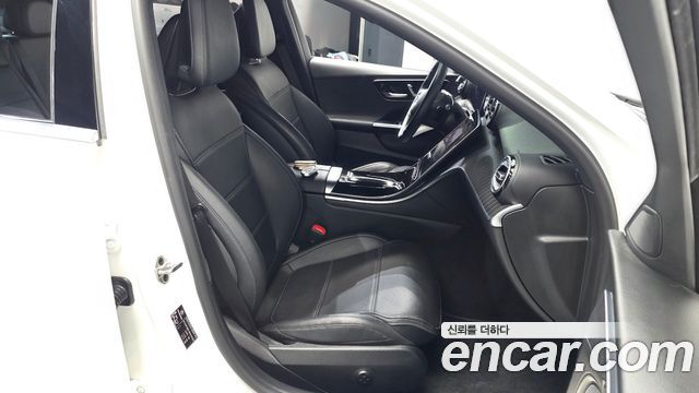 Mercedes-Benz C-Class 2022 — photo 16