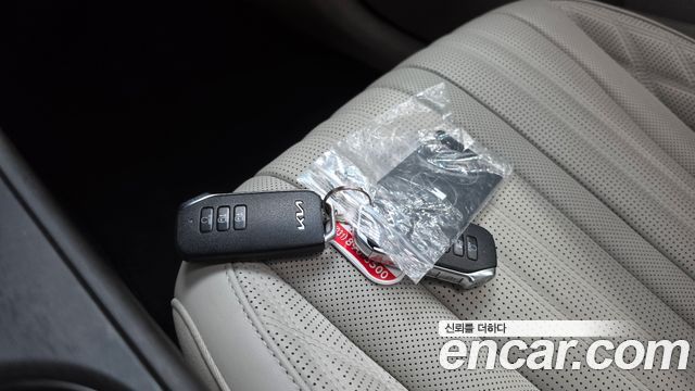 Kia K8 2023 — photo 21