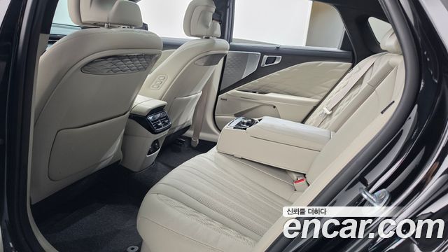 Kia K8 2023 — photo 26