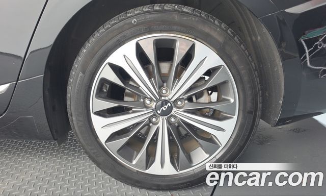 Kia K8 2023 — photo 7