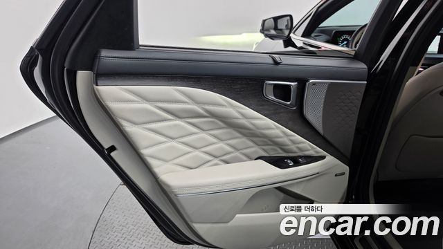 Kia K8 2023 — photo 15