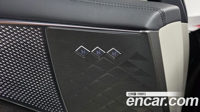 Kia K8 2023 — photo 36