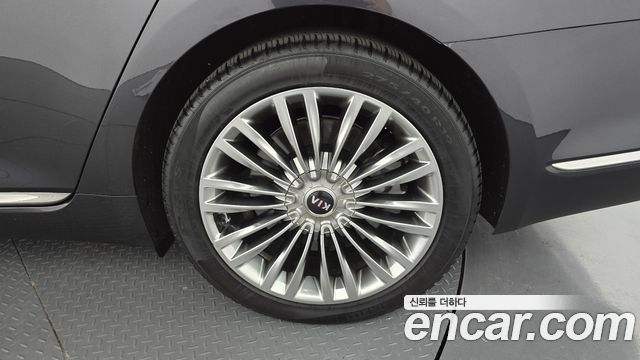 Kia K9 2021 — photo 7