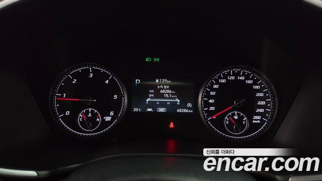 Hyundai Santafe 2023 — photo 11