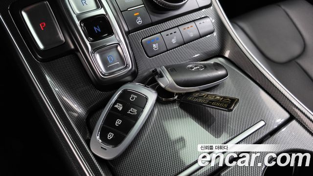 Hyundai Santafe 2023 — photo 21