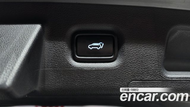 Hyundai Santafe 2023 — photo 23