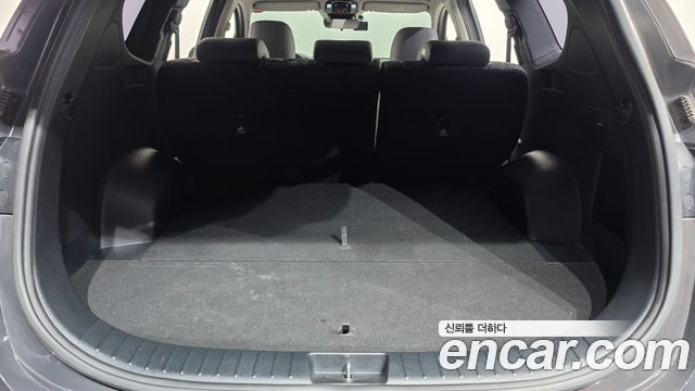 Hyundai Santafe 2023 — photo 24