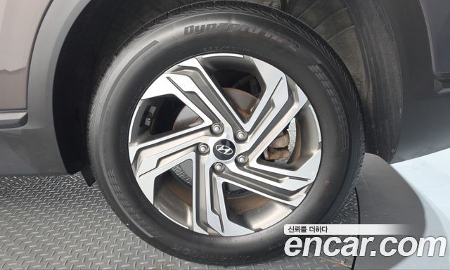 Hyundai Santafe 2023 — photo 7