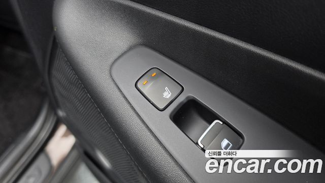 Hyundai Santafe 2023 — photo 30