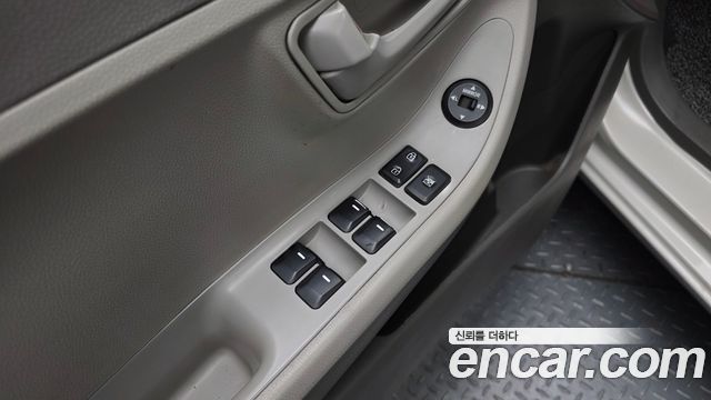 Kia morning 2013 — photo 17