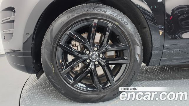 Land Rover Range Rover Evoque 2024 — photo 5