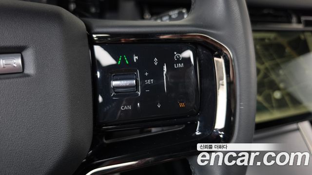 Land Rover Range Rover Evoque 2024 — photo 23