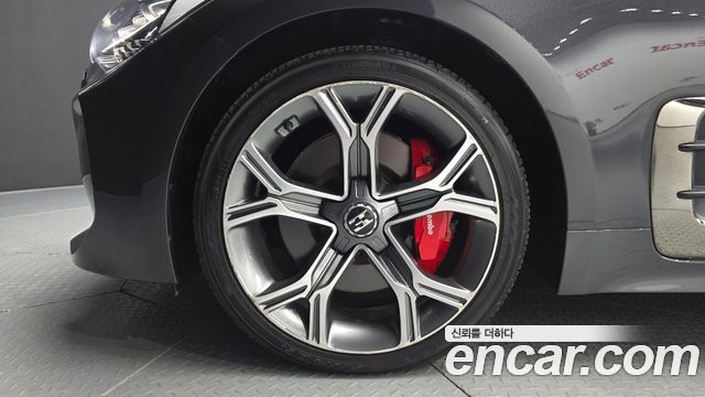 Kia Stinger 2019 — photo 5