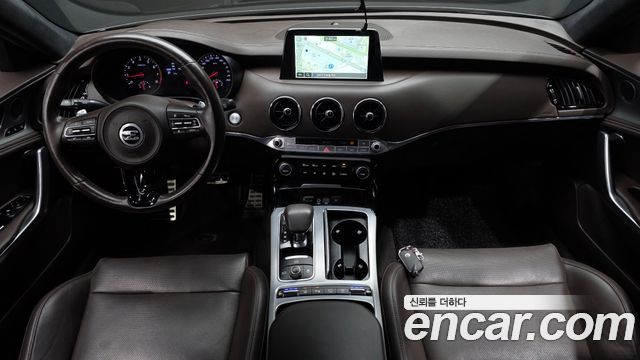 Kia Stinger 2019 — photo 7