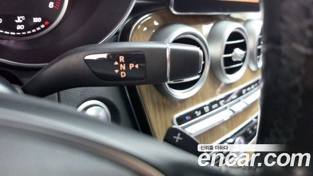 Mercedes-Benz C-Class 2015 — photo 19
