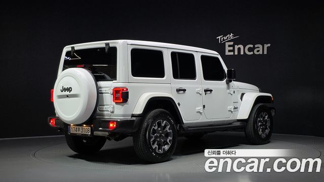 Jeep Wrangler 2024 — photo 2