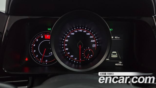 Hyundai AVANTE 2021 — photo 11