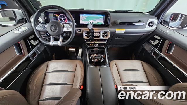 Mercedes-Benz G-Class 2023 — photo 10