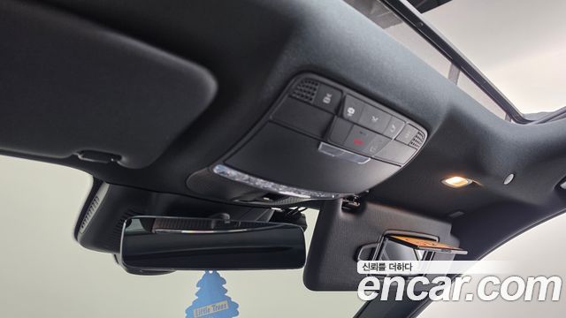 Mercedes-Benz E-Class 2022 — photo 25