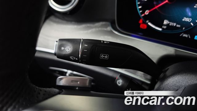 Mercedes-Benz E-Class 2022 — photo 27