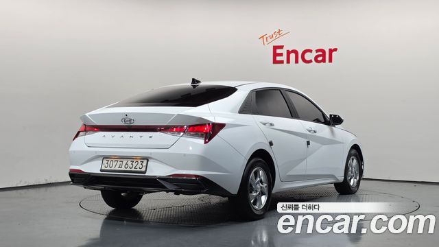Hyundai AVANTE 2022 — photo 2