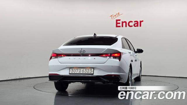 Hyundai AVANTE 2022 — photo 4