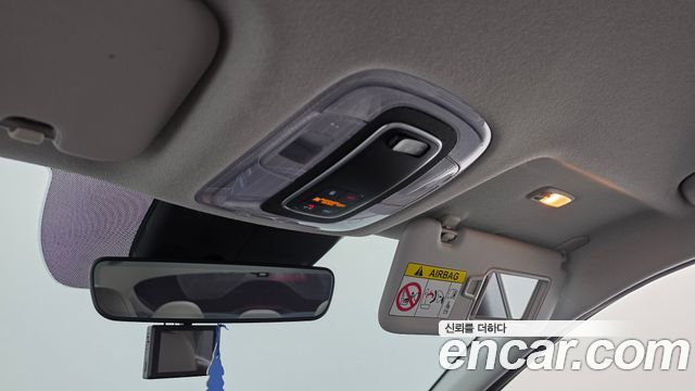 Hyundai AVANTE 2021 — photo 23