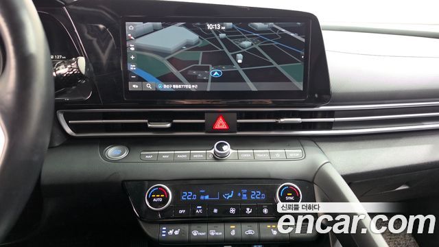 Hyundai AVANTE 2022 — photo 18
