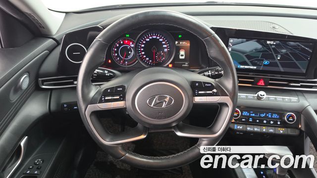 Hyundai AVANTE 2022 — photo 19