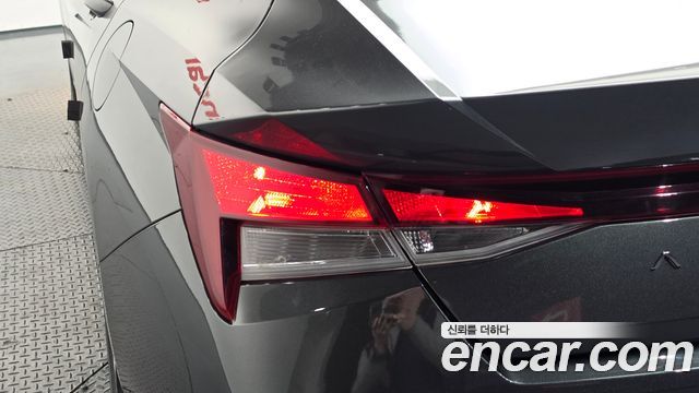 Hyundai AVANTE 2022 — photo 9
