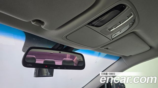 Kia K7 2016 — photo 24