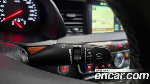 Kia K7 2016 — photo 25