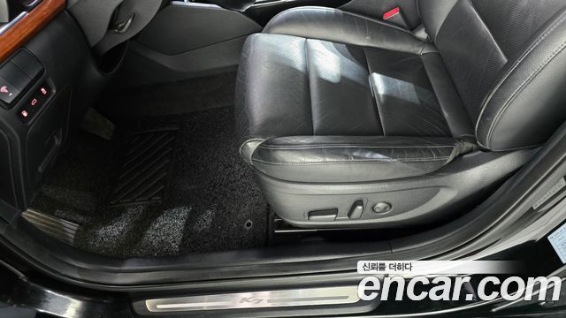 Kia K7 2016 — photo 30