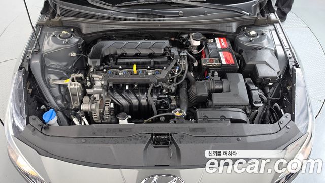 Hyundai AVANTE 2021 — photo 6