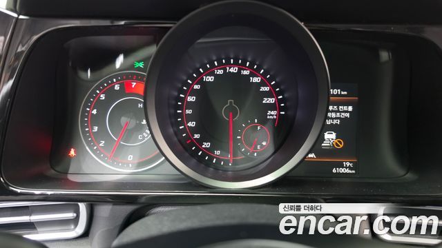 Hyundai AVANTE 2021 — photo 11