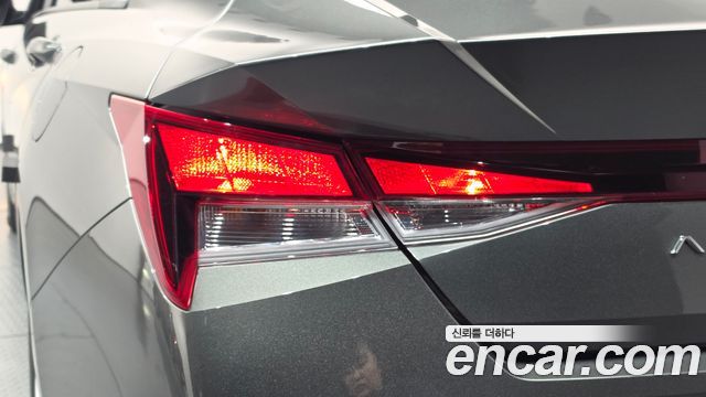 Hyundai AVANTE 2021 — photo 9