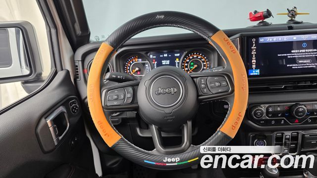 Jeep Gladiator 2025 — photo 18
