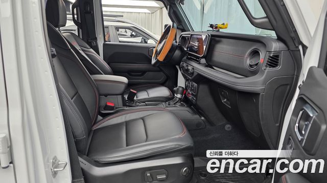 Jeep Gladiator 2025 — photo 16