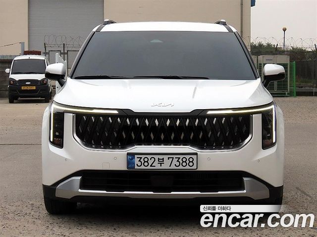 Kia Canival 2024 — photo 1