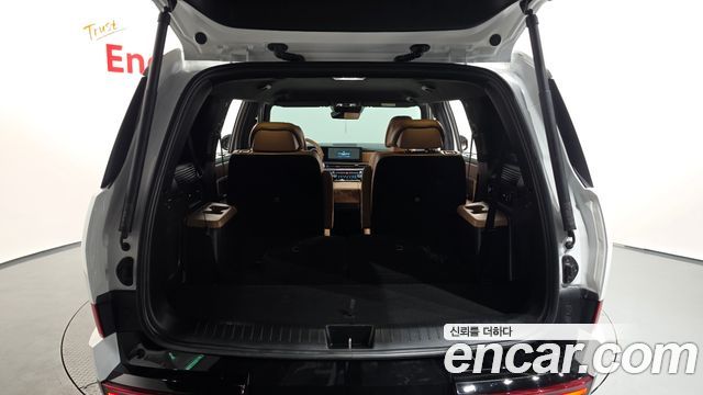 Hyundai Santafe 2025 — photo 30