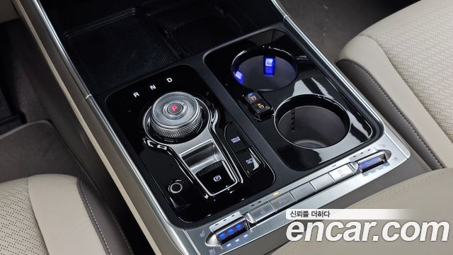 Kia Canival 2025 — photo 12